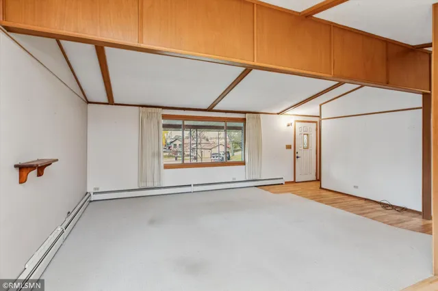 $259,900 | 104 Bavarian Circle, Cannon Falls, MN 55009