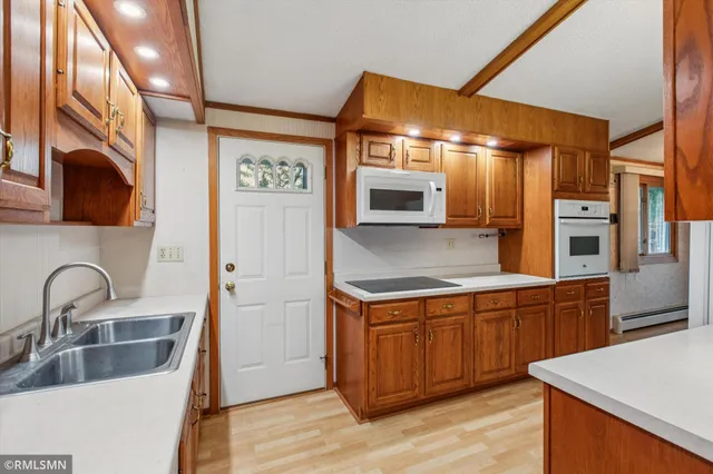 $259,900 | 104 Bavarian Circle, Cannon Falls, MN 55009