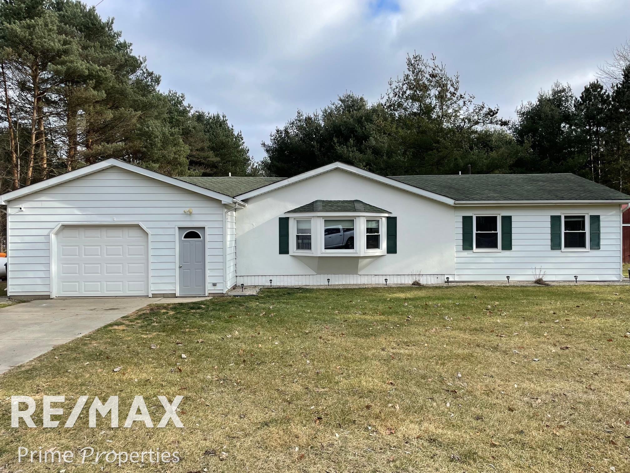 7279 Sheridan Road Millington, MI 48746 - Photo 1 of 42 50130729-1eb588f4-8b5b-46b7-b158-fd035c36fa9f.JPG