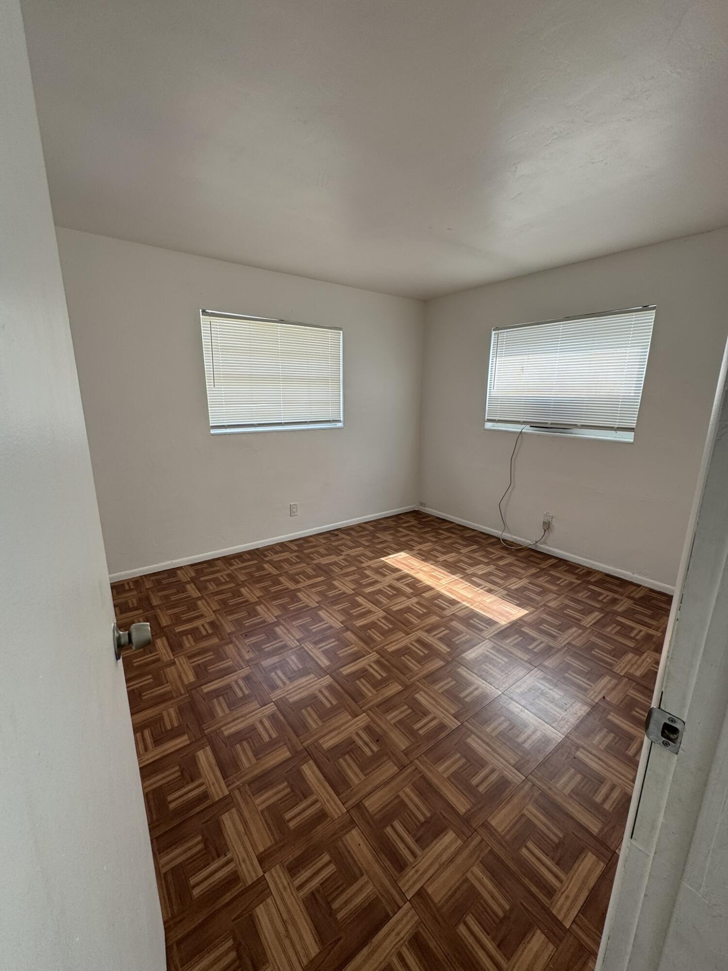 1245 West 35th Street Riviera Beach, FL 33404 - Photo 36 of 47 IMG_5127