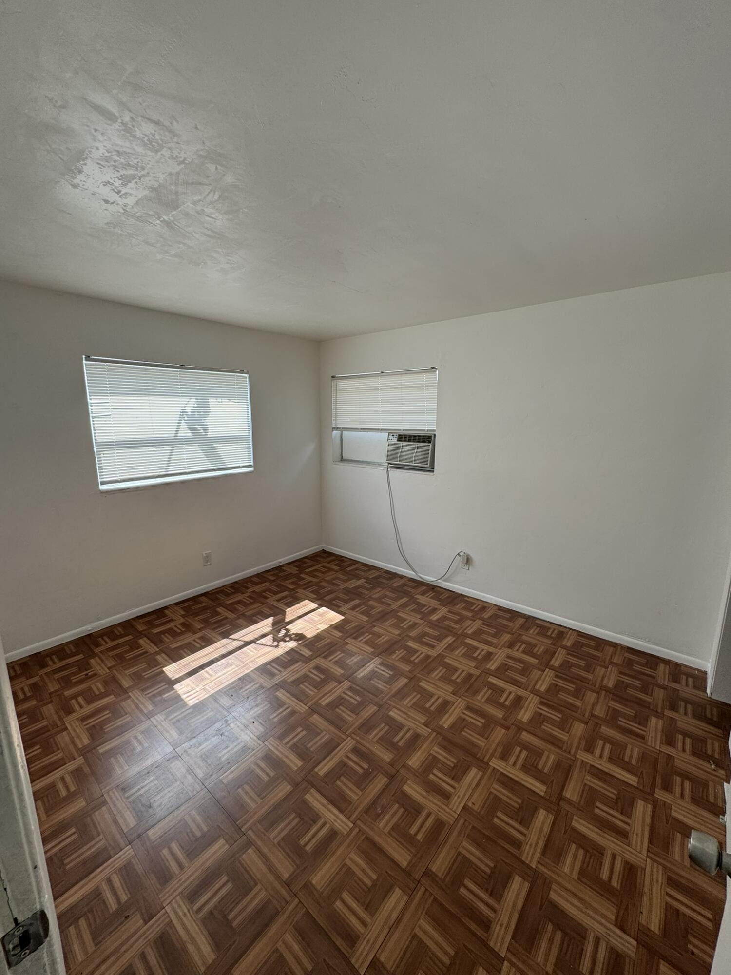 1245 West 35th Street Riviera Beach, FL 33404 - Photo 40 of 47 IMG_5131