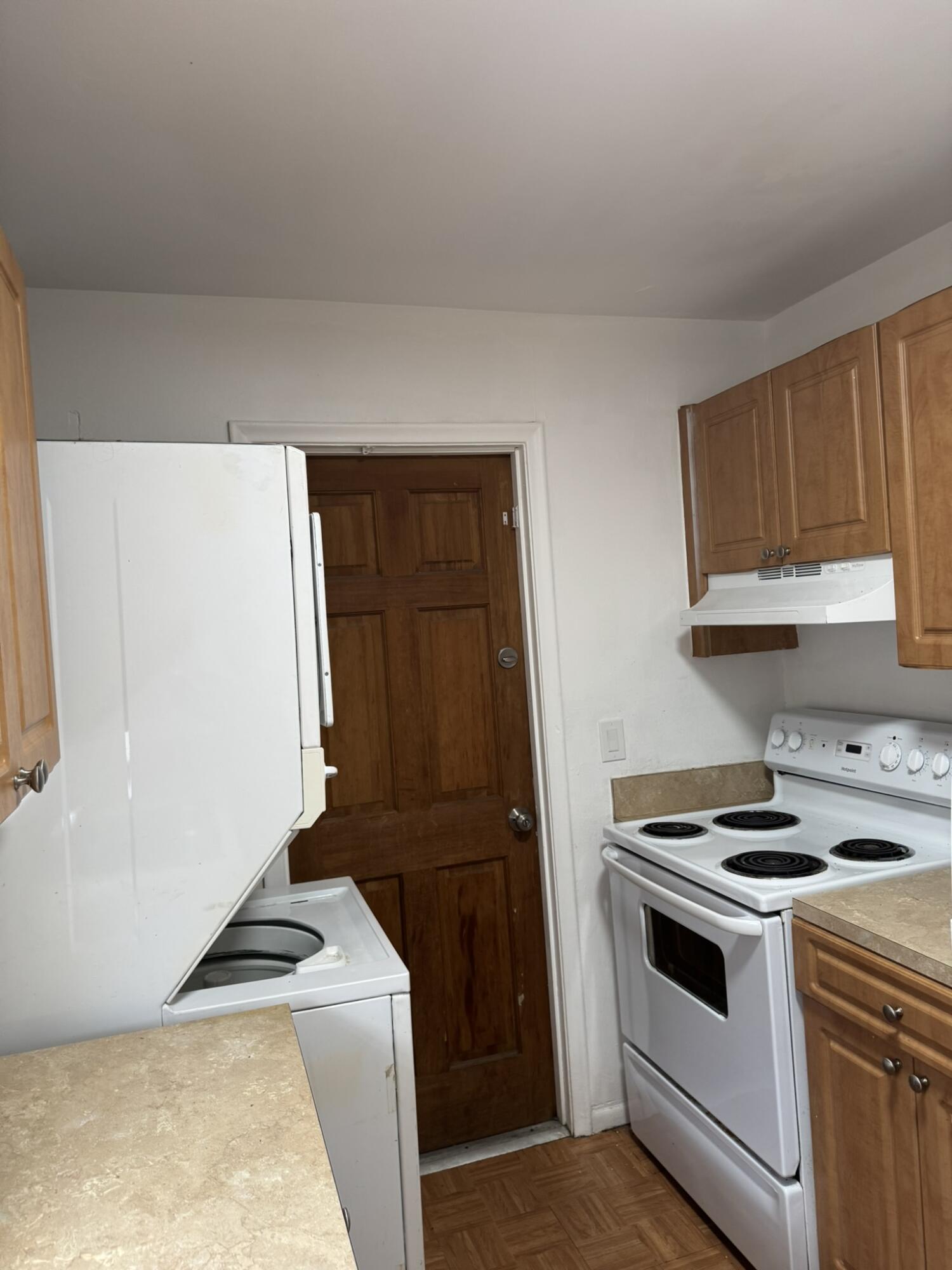 1245 West 35th Street Riviera Beach, FL 33404 - Photo 45 of 47 IMG_5138