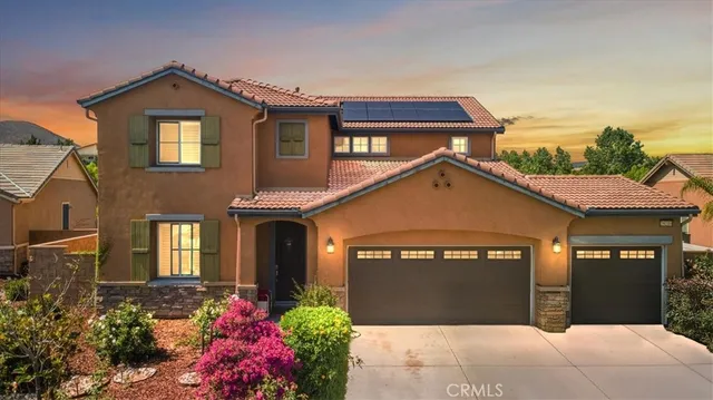 a front view of a house