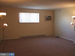 400 Glendale Road, Unit C43 Havertown, PA 19083 - Photo 5 of 6 Gallery Image 5
