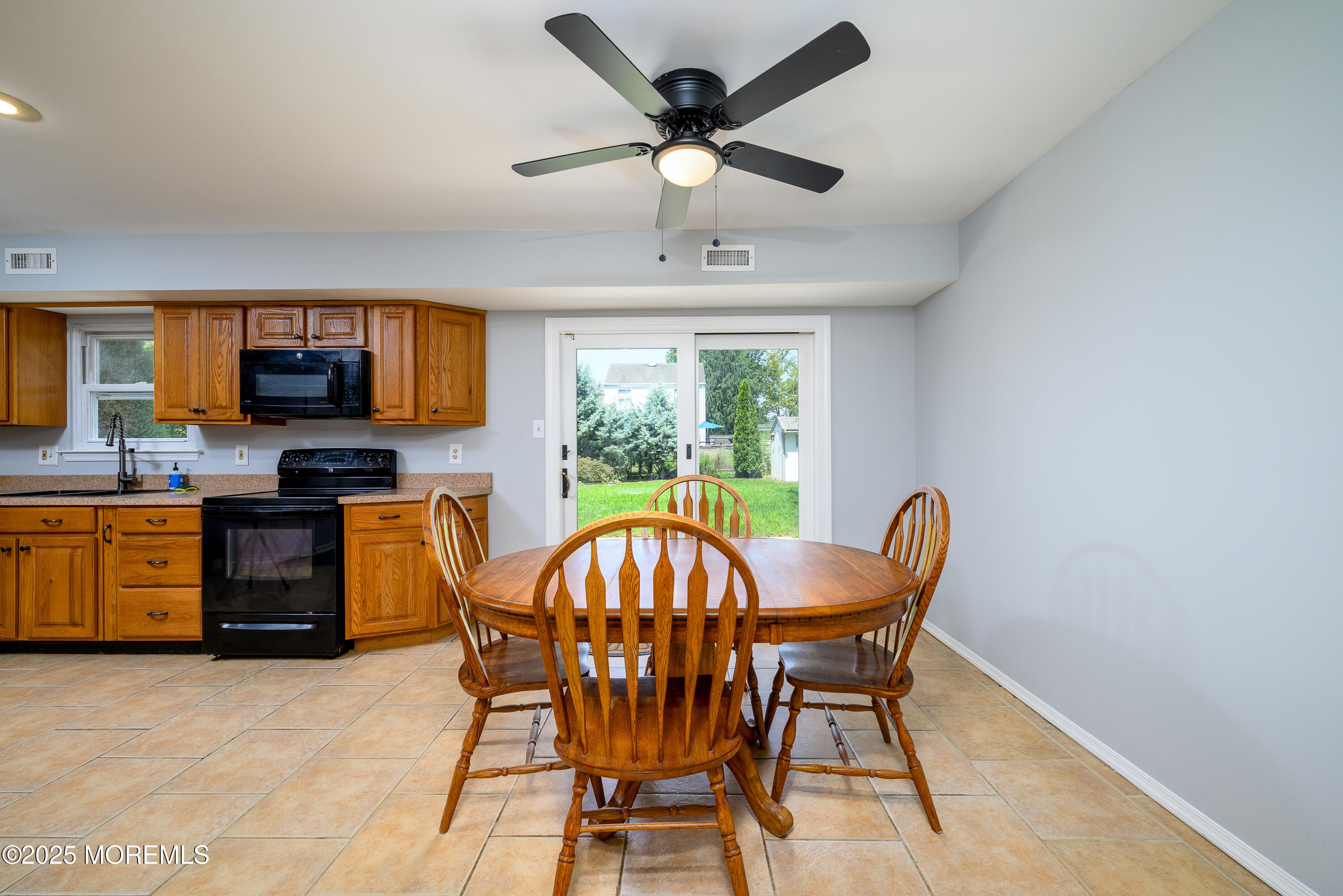 5 Cypress Drive Eastampton, NJ 08060 - Photo 8 of 31 5_Cypress_Dr-14