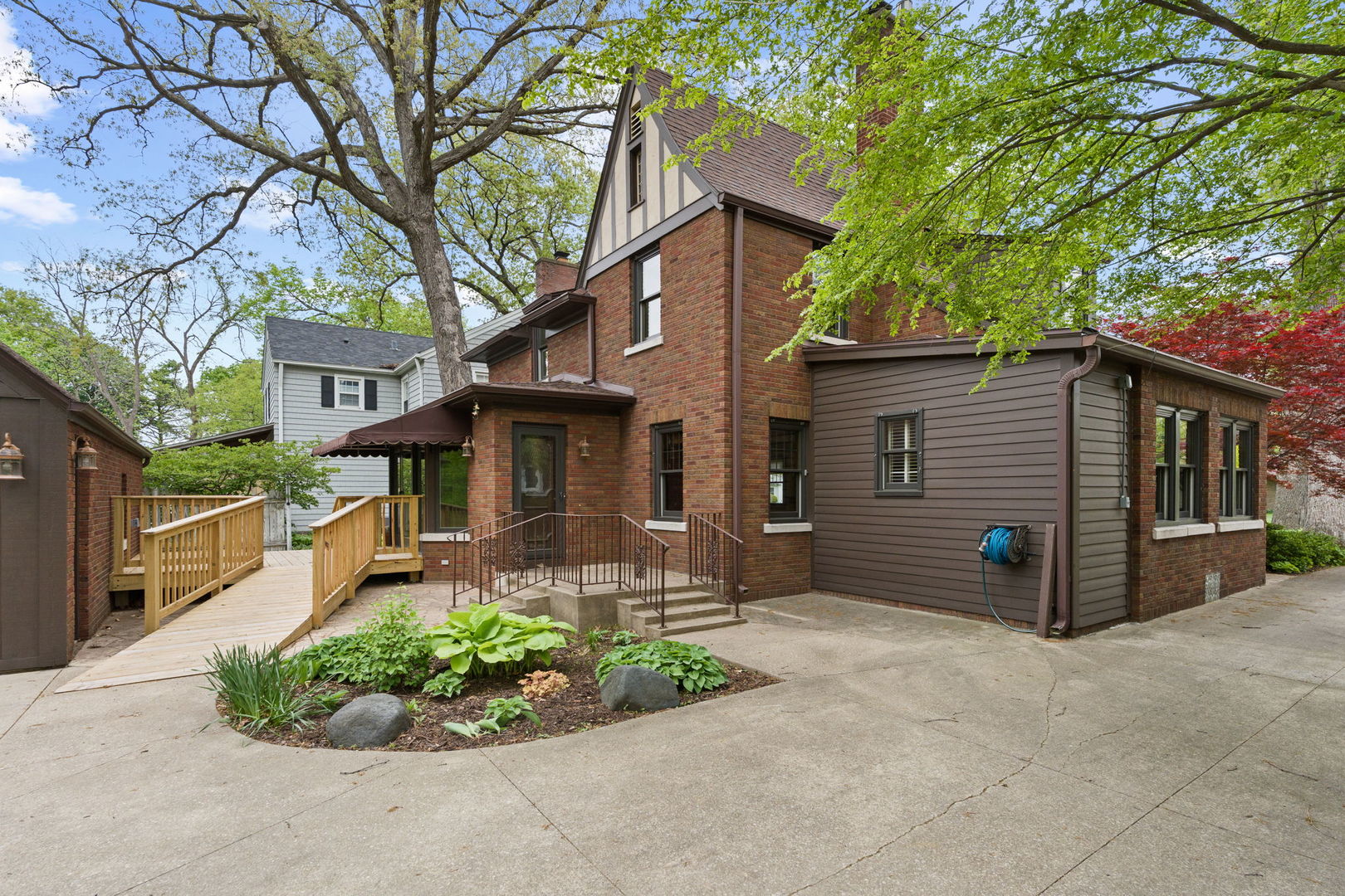 2405 27th Street Moline, IL 61265 - Photo 33 of 51