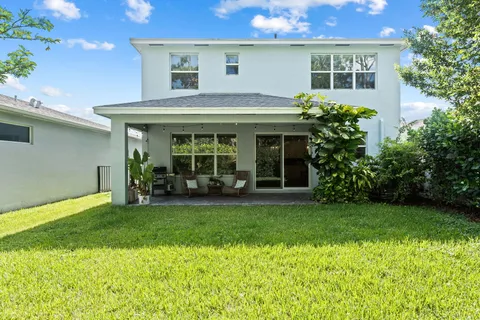 $630,000 | 6819 Pointe Of Woods Drive, West Palm Beach, FL 33413