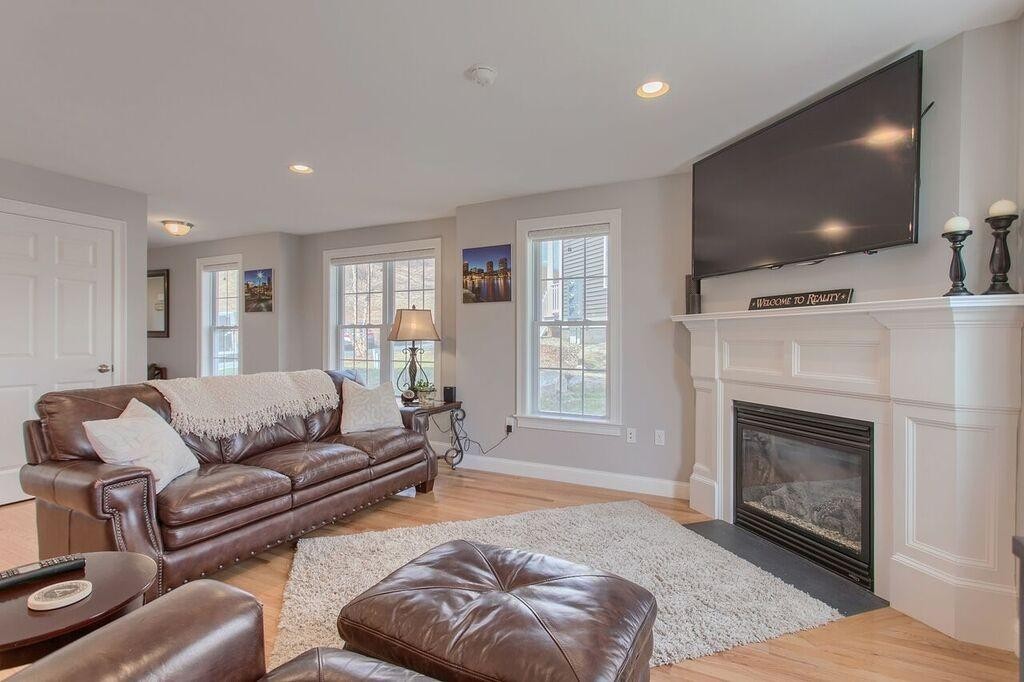 42 A Longview Circle, Unit 42 Ayer, MA 01432 - Photo 15 of 30