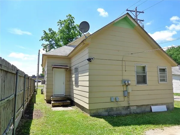 $115,000 | 100 West Adams Street, Pittsburg, KS 66762