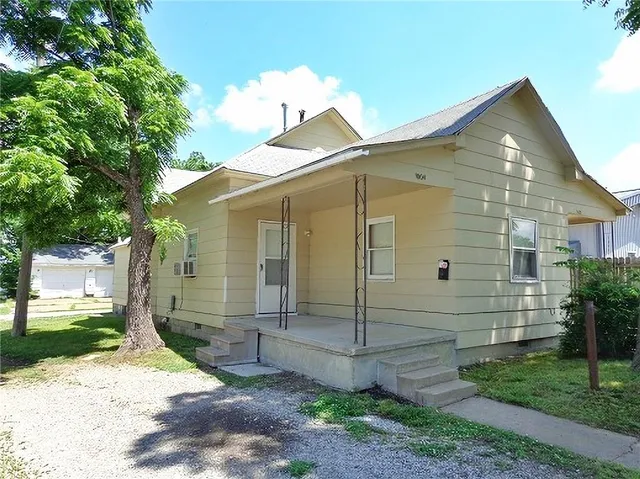 $115,000 | 100 West Adams Street, Pittsburg, KS 66762