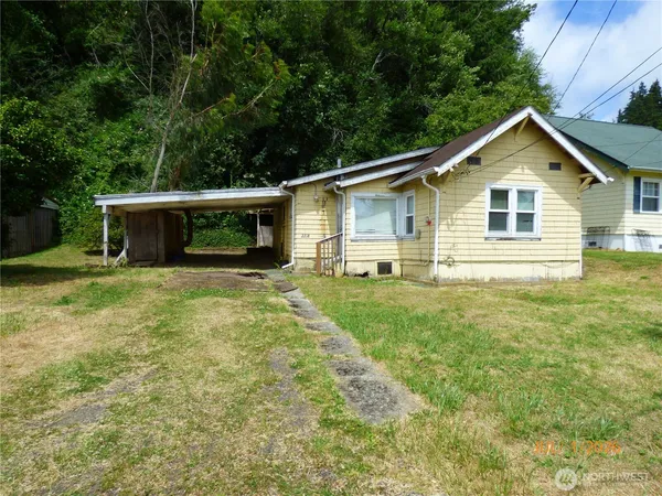 $154,900 | 2218 West 5th Street, Aberdeen, WA 98520