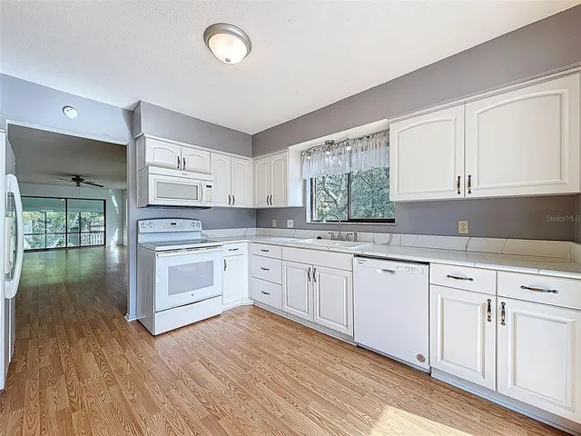 $129,900 | 12901 Fairway Drive, Unit D, Hudson, FL 34667