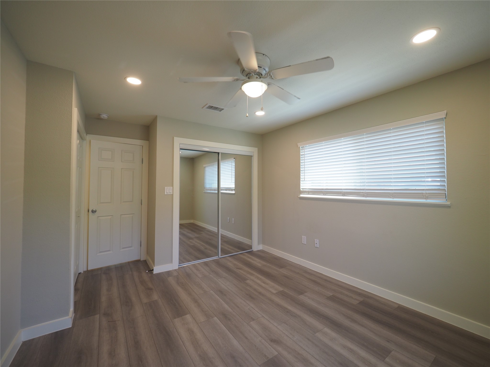 4711 Bull Creek Road, Unit A Austin, TX 78731 - Photo 6 of 16 Gallery Image 6