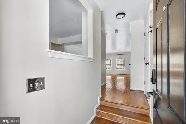 $2,595 | 7123 Gresham Court East, Frederick, MD 21703