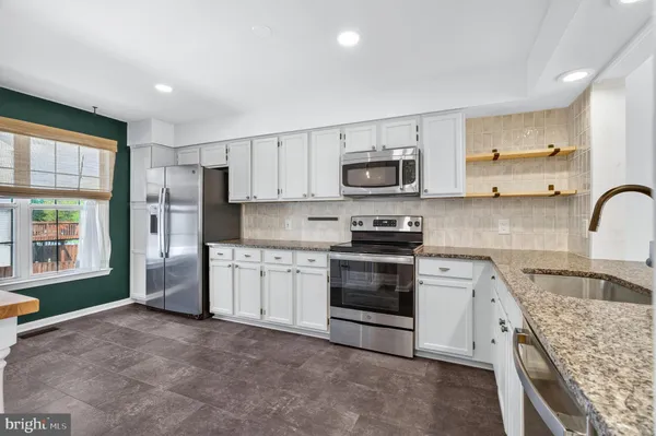 $2,595 | 7123 Gresham Court East, Frederick, MD 21703