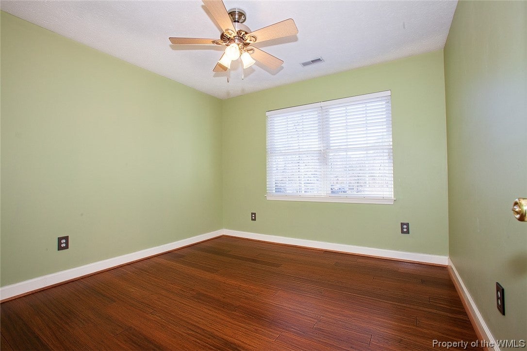 1002 Dare Road Yorktown, VA 23692 - Photo 40 of 44 Gallery Image 40