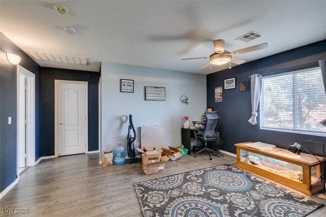 $3,195 | 1048 Painted Daisy Avenue, Henderson, NV 89014