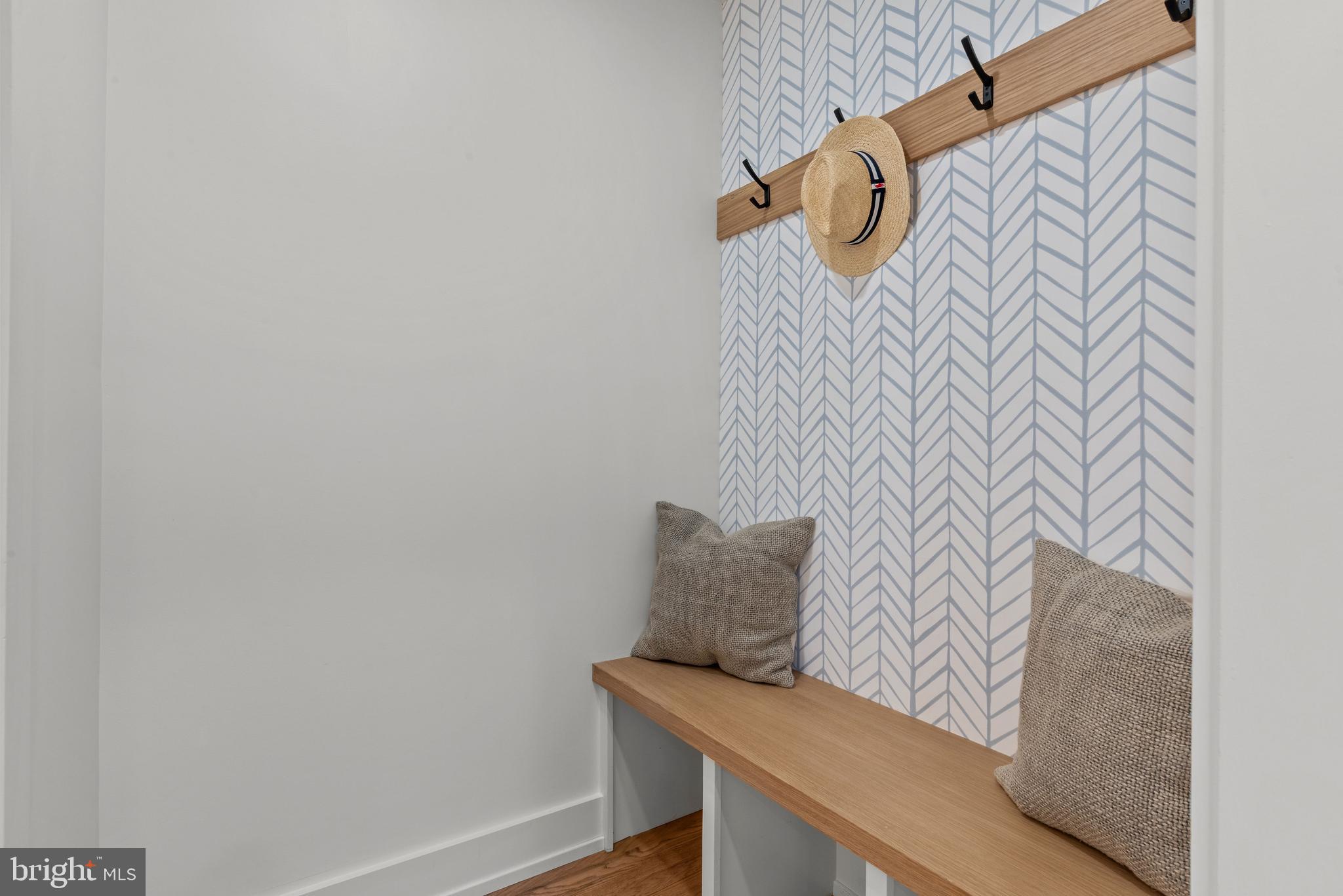 308 Halsey Road Annapolis, MD 21401 - Photo 16 of 46