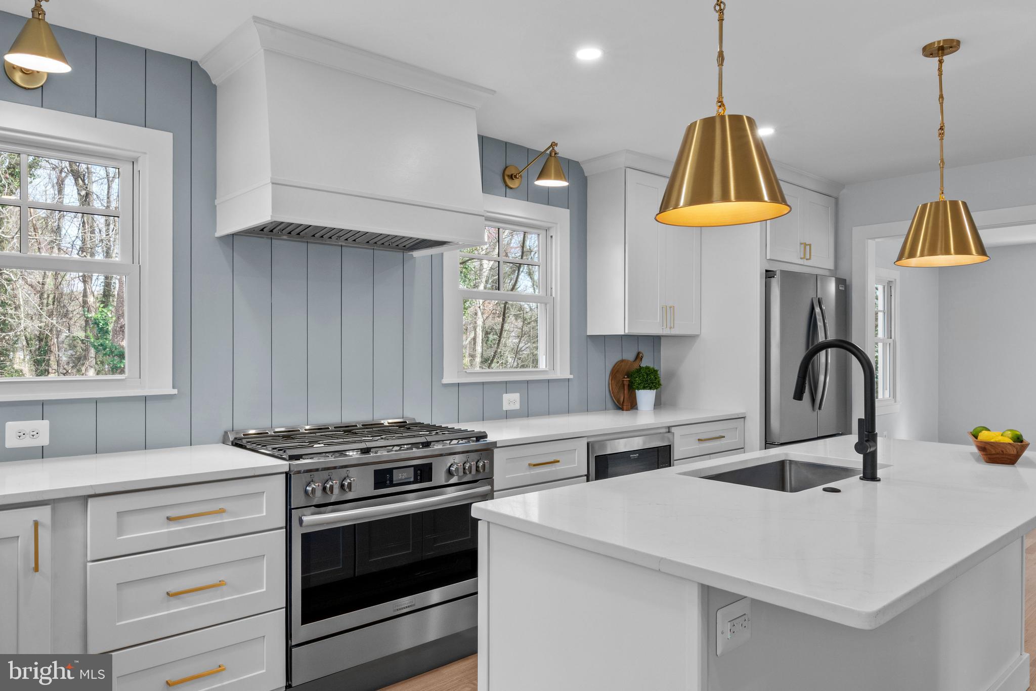 308 Halsey Road Annapolis, MD 21401 - Photo 9 of 46