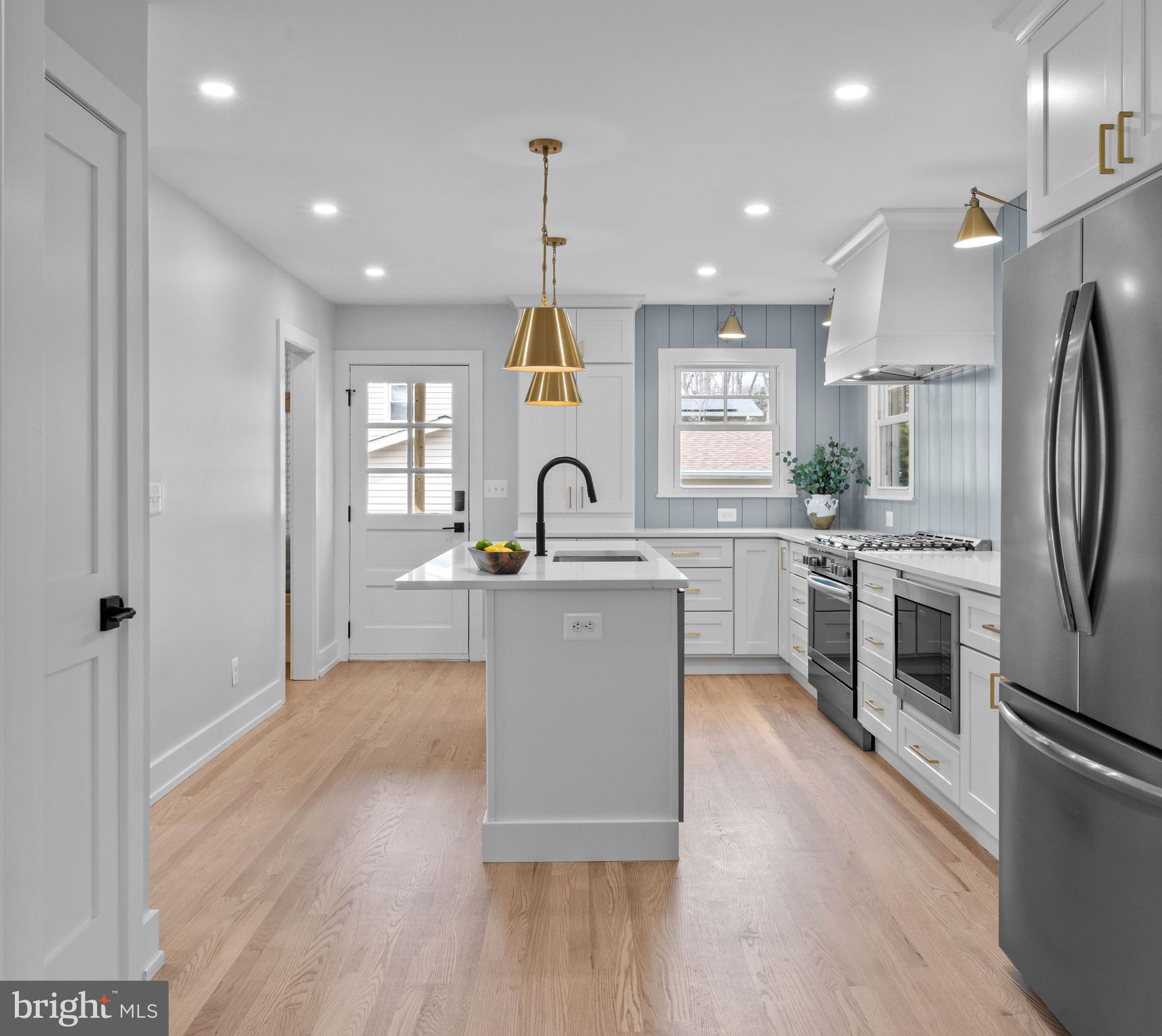 308 Halsey Road Annapolis, MD 21401 - Photo 10 of 46