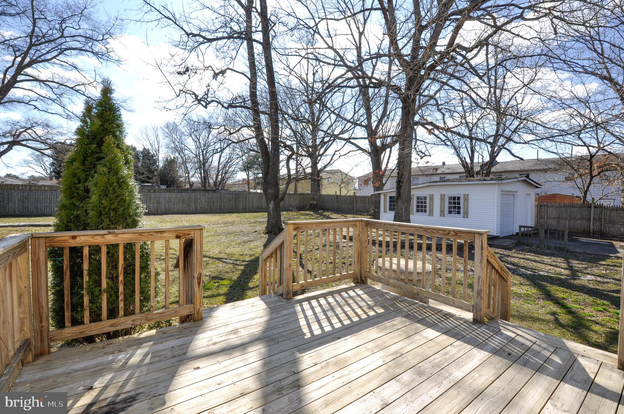 401 Musselman Road Fredericksburg, VA 22405 - Photo 15 of 39 LARGE DECK