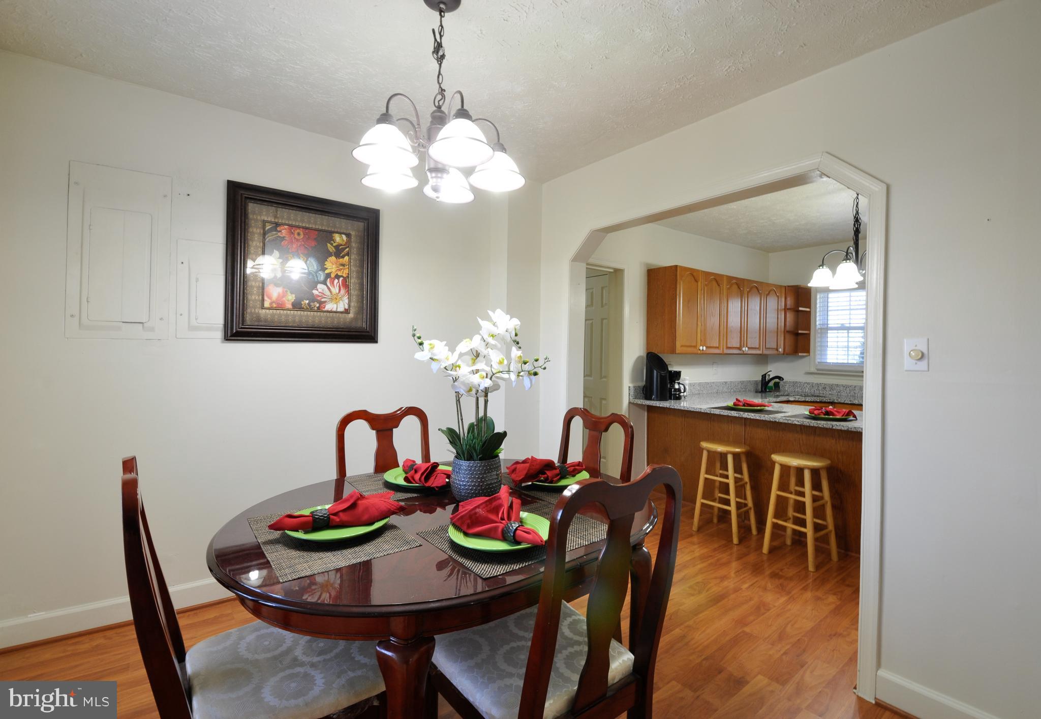 401 Musselman Road Fredericksburg, VA 22405 - Photo 17 of 39 DINING ROOM