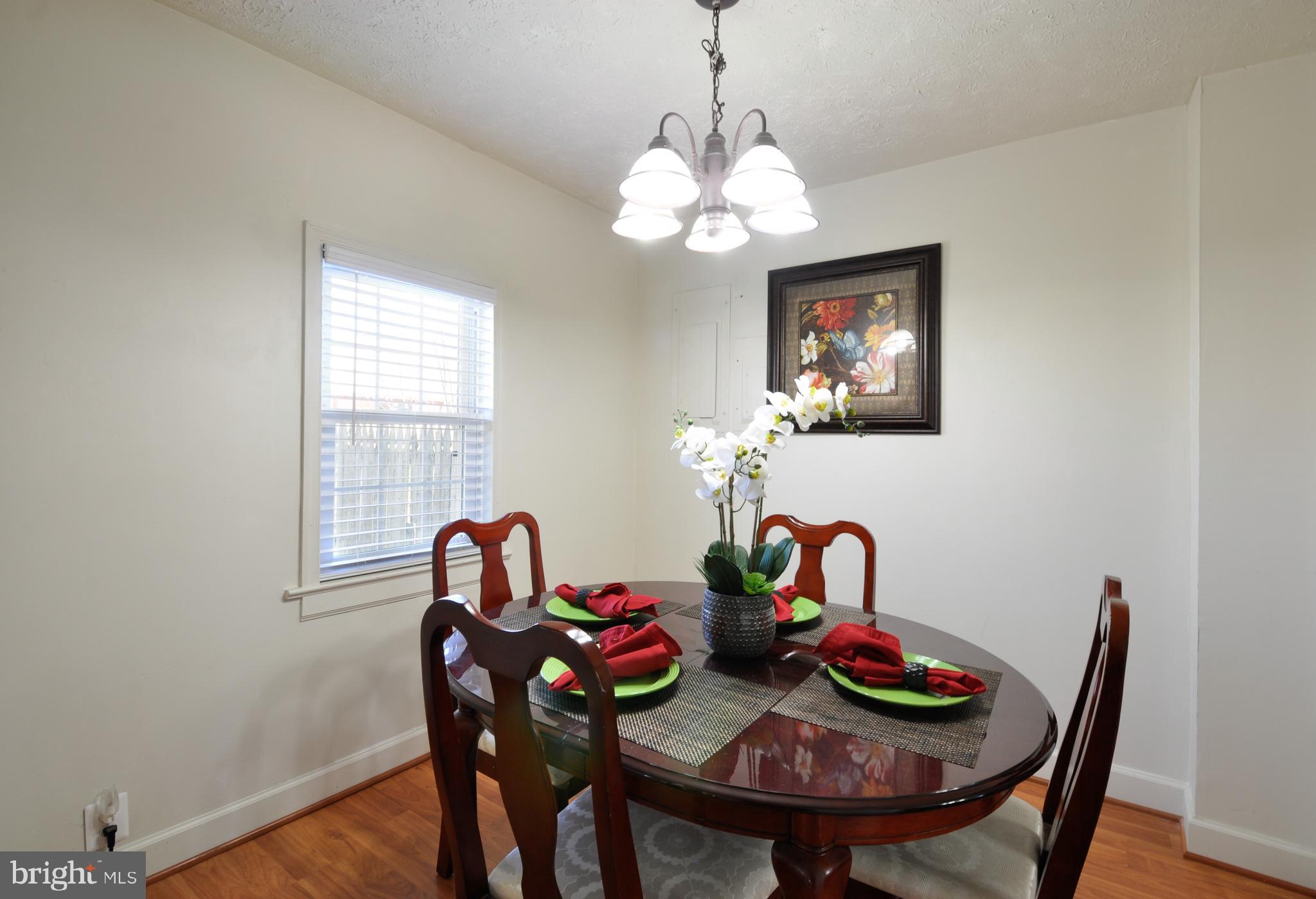 401 Musselman Road Fredericksburg, VA 22405 - Photo 18 of 39 DINING ROOM