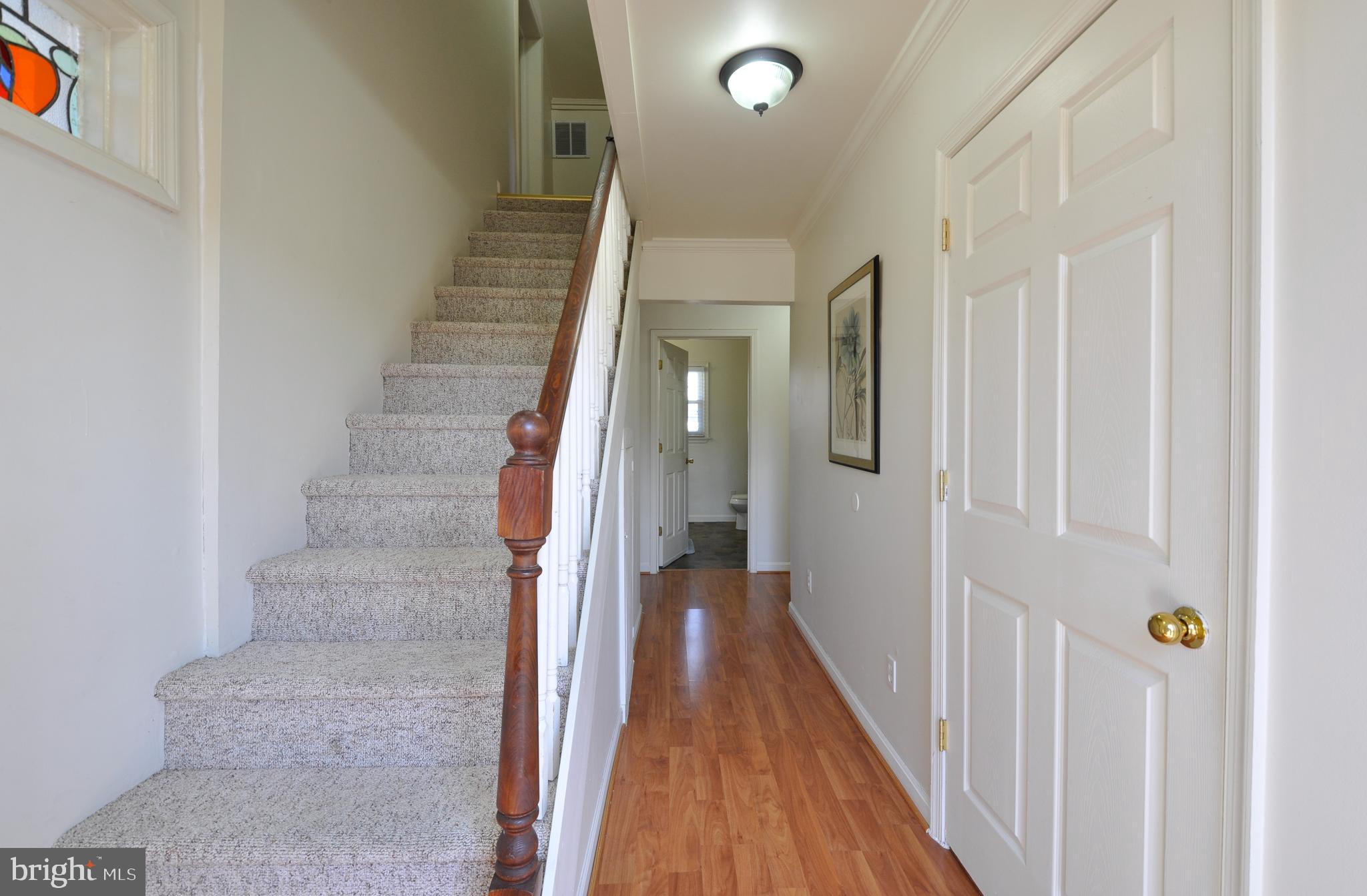 401 Musselman Road Fredericksburg, VA 22405 - Photo 31 of 39 HALLWAY