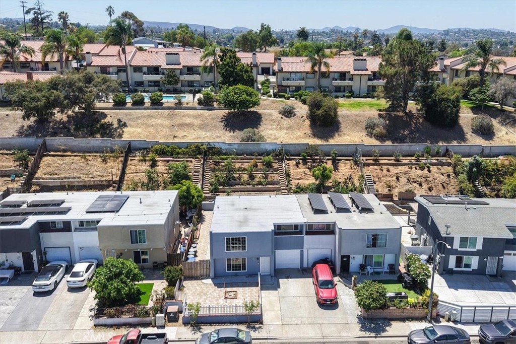 835 Raintree Place Vista, CA 92084 - Photo 38 of 42