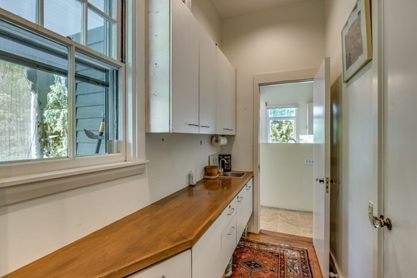 16 Smiths Point Road Manchester, MA 01944 - Photo 15 of 30