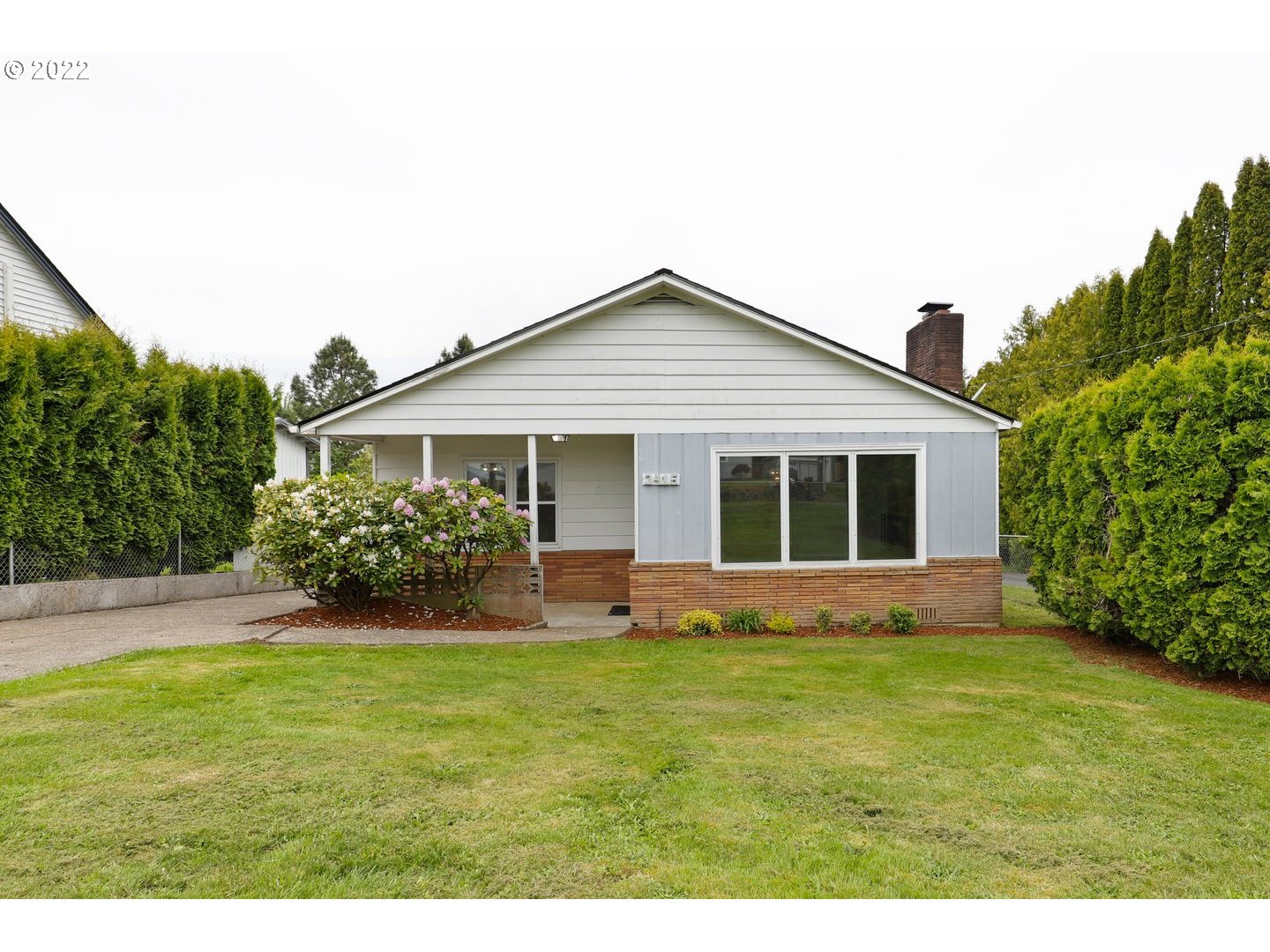 3415 Columbia Heights Road Longview, WA 98632 - Photo 1 of 32 Gallery Image 1