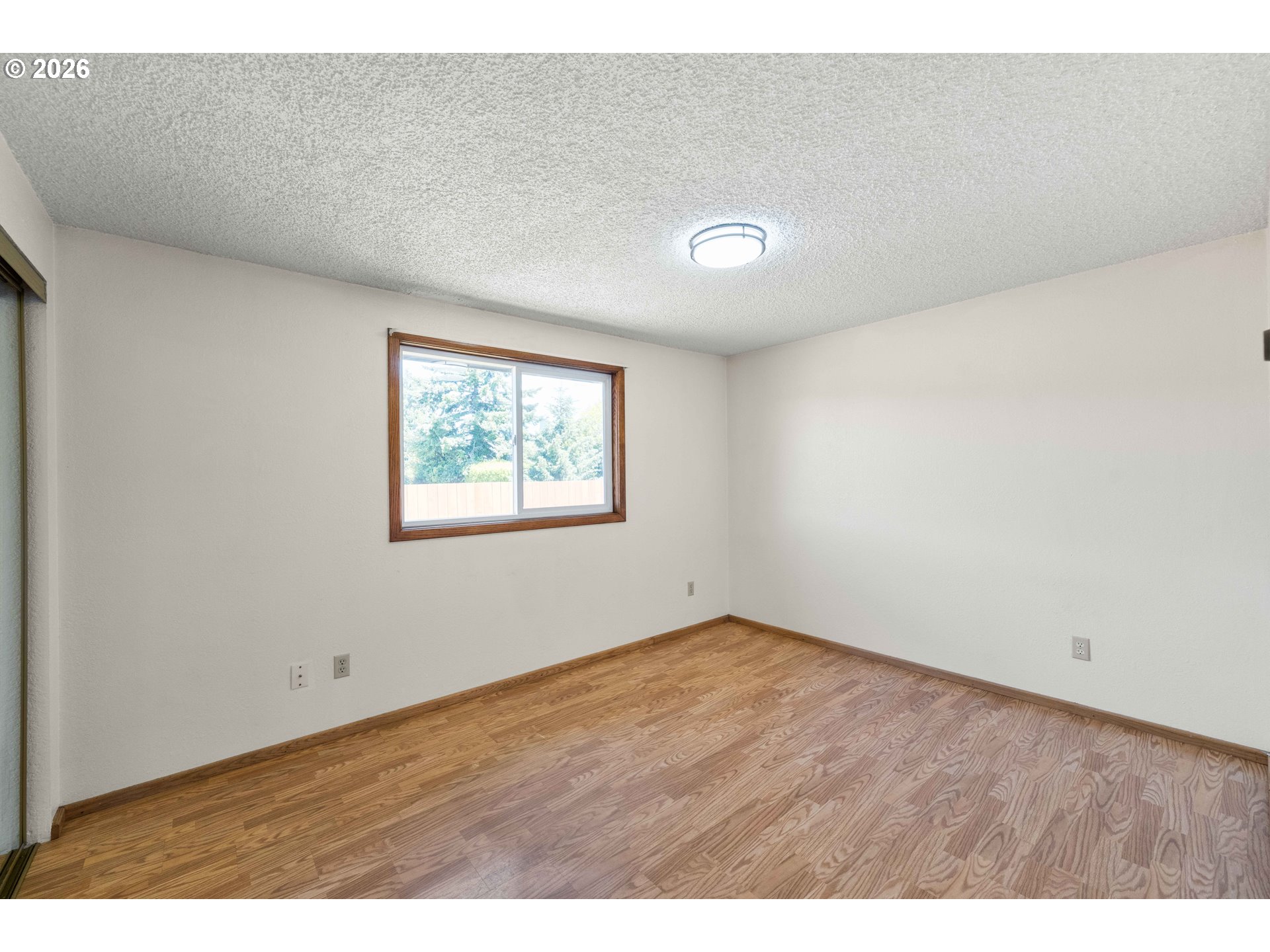 2449 Oak Street North Bend, OR 97459 - Photo 18 of 35