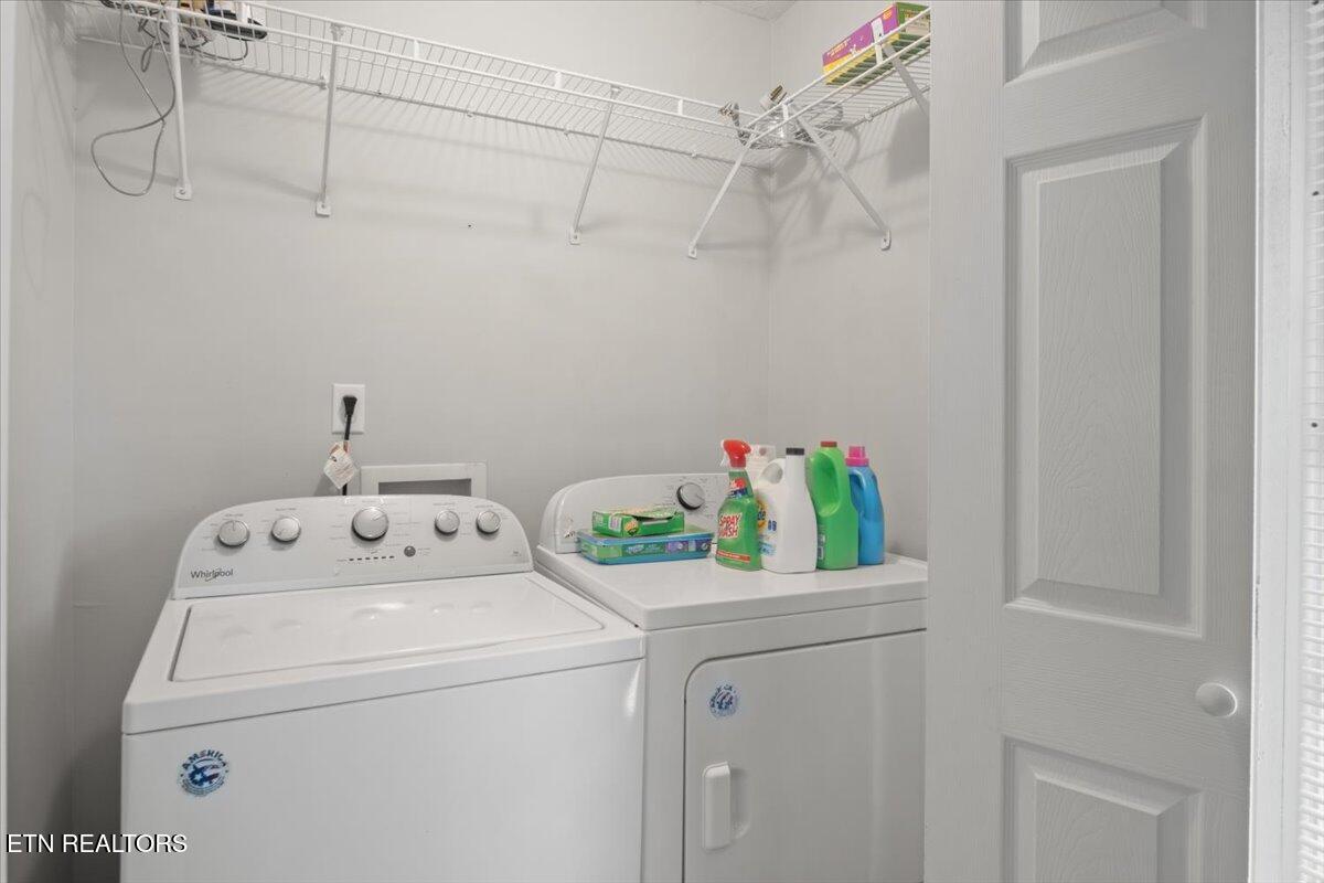 7438 Lyle Bend Lane Knoxville, TN 37918 - Photo 22 of 24 23-Laundry