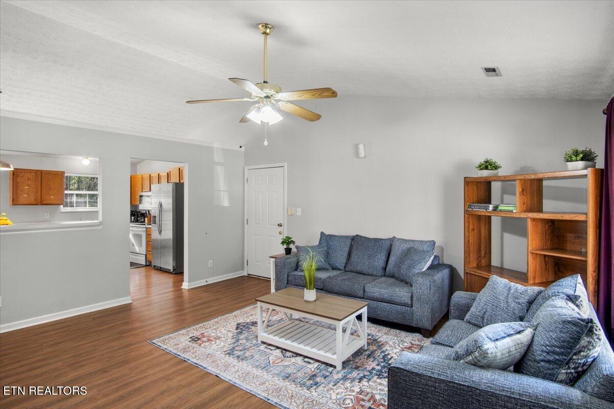 7438 Lyle Bend Lane Knoxville, TN 37918 - Photo 5 of 24 03-Living Room