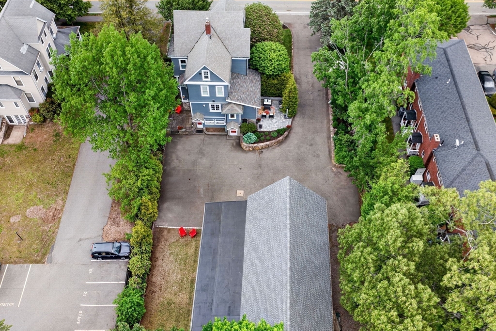 33 Linden Street Wellesley, MA 02482 - Photo 30 of 32