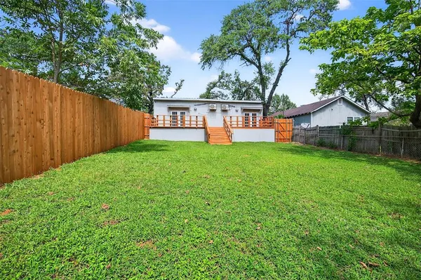 $1,600 | 1016 West Hanna Street, Denison, TX 75020