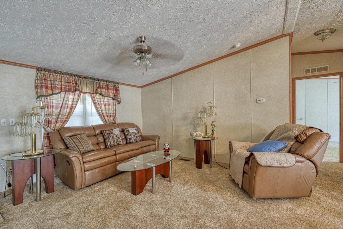 271 Stephen Grove Road Spartanburg, SC 29301 - Photo 15 of 34