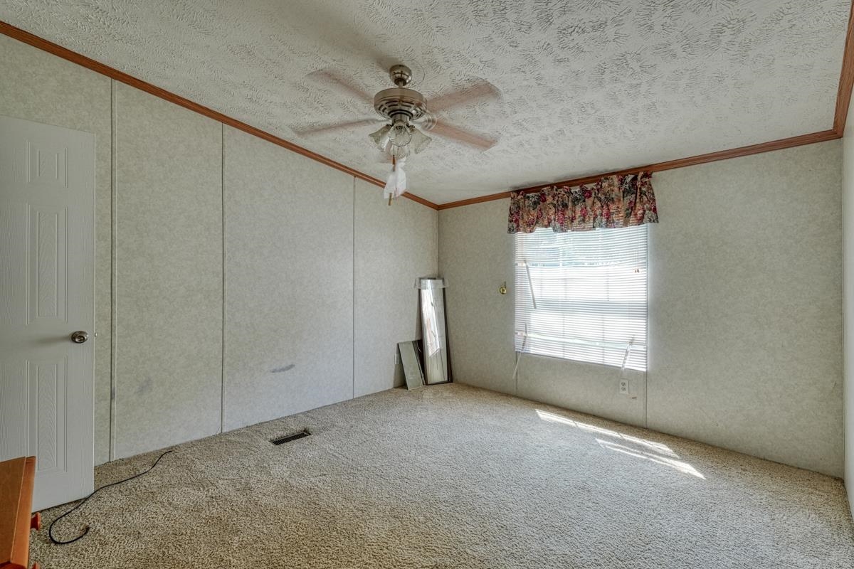 271 Stephen Grove Road Spartanburg, SC 29301 - Photo 21 of 34