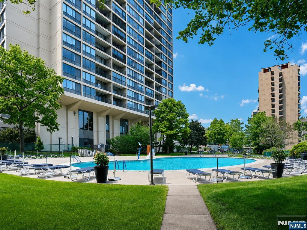 6 Horizon Road, Unit 1904 Fort Lee, NJ 07024 - Photo 40 of 50 Gallery Image 40