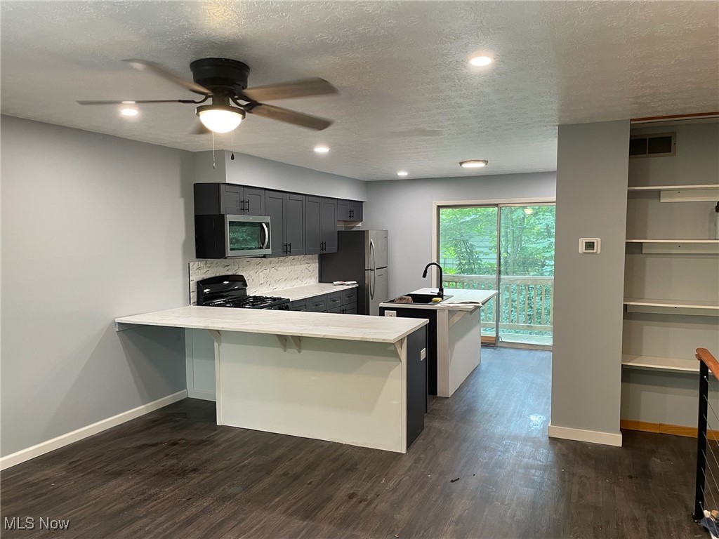 2850-2854 Long Road Akron, OH 44312 - Photo 21 of 26 Gallery Image 21