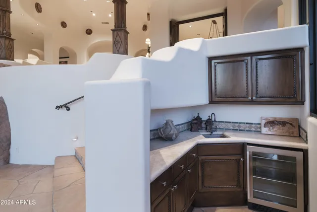 $3,500,000 | 9215 East Red Lawrence Drive, Scottsdale, AZ 85262