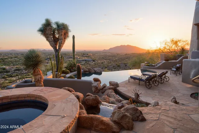 $3,500,000 | 9215 East Red Lawrence Drive, Scottsdale, AZ 85262