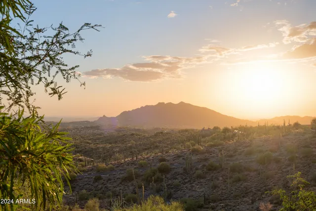 $3,500,000 | 9215 East Red Lawrence Drive, Scottsdale, AZ 85262