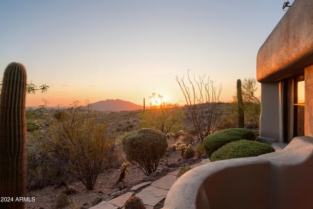 $3,500,000 | 9215 East Red Lawrence Drive, Scottsdale, AZ 85262