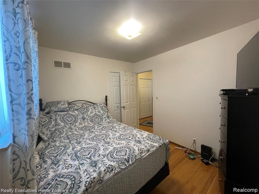 8534 14 Mile Road Warren, MI 48093 - Photo 10 of 26