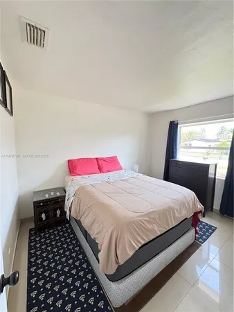 $569,000 | 204 Southwest 7th Avenue, Hallandale Beach, FL 33009