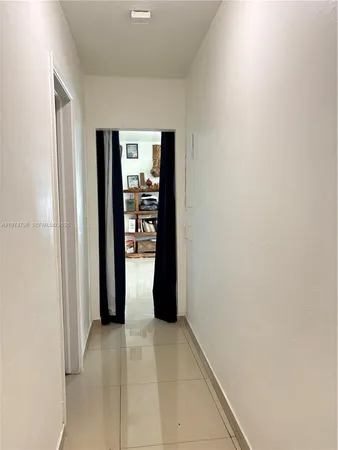 $569,000 | 204 Southwest 7th Avenue, Hallandale Beach, FL 33009