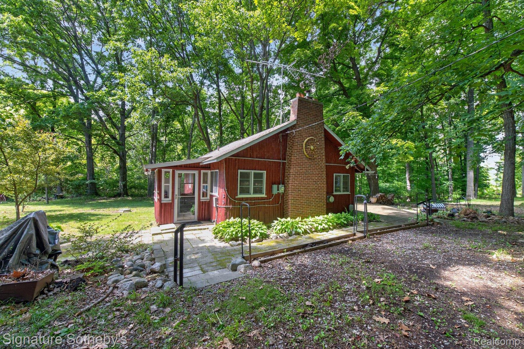 12200-130 Hadley Road Gregory, MI 48137 - Photo 1 of 55 35-12200-Hadley-Rd-Gregory-MI-48137-WindowStill.jpg