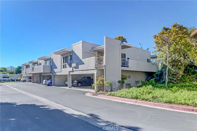 $299,900 | 2123 Ronda Granada, Unit A, Laguna Woods, CA 92637