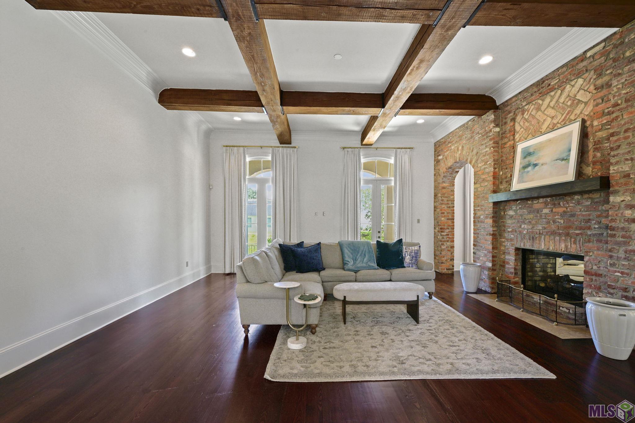 9631 Myrtle Lane Baton Rouge, LA 70810 - Photo 4 of 32 Gallery Image 4